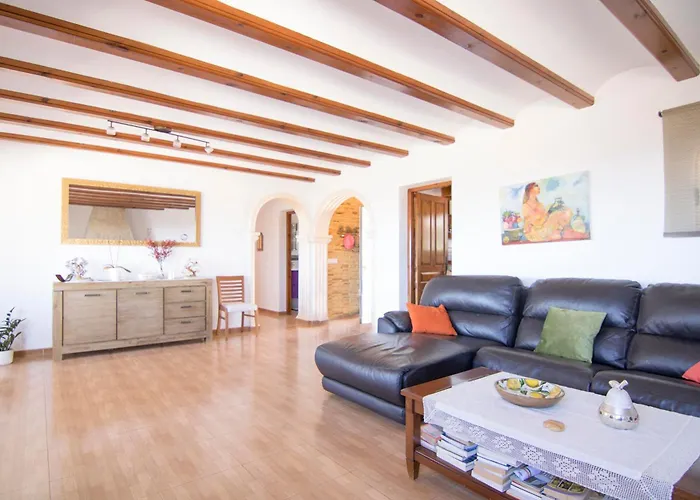 Casa Con Vistas Al Mar En - Cucarres *