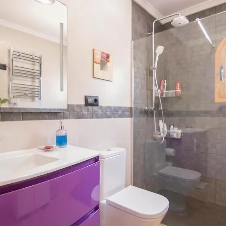 Casa Con Vistas Al Mar En - Cucarres